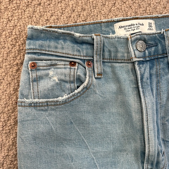 Abercrombie Ankle Straight Ultra High Rise Ripped Jeans 24/00 - Picture 4 of 5